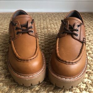 Marc Fisher LTD Nerida Lug Sole Leather Loafer. Size 9